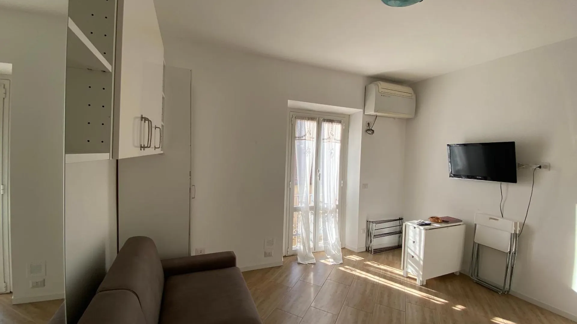 Studio In Milan - Nolo Appartamento